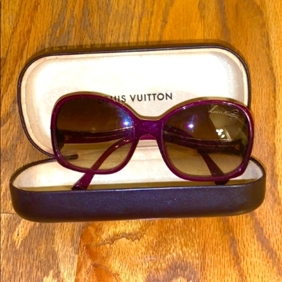 Louis Vuitton Authentic Discontinued Louis Vuitton Purple Glitter Sunglasses - Picture 4 of 9